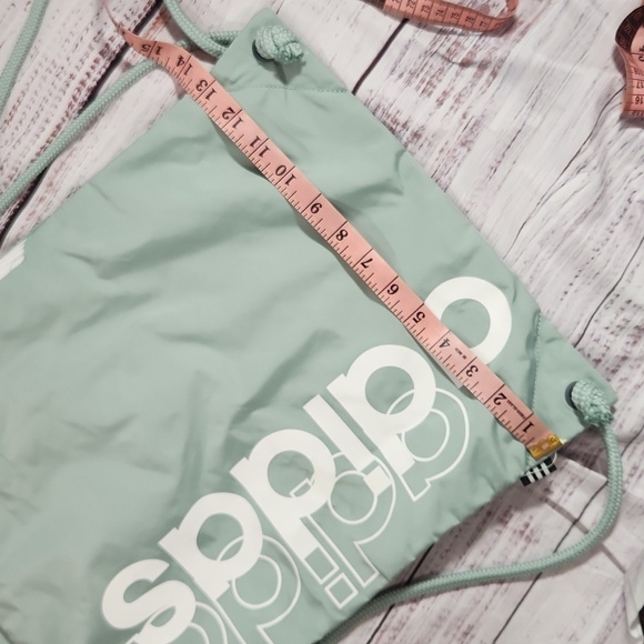 NWOT Adidas court lite sackpact - Picture 6 of 6